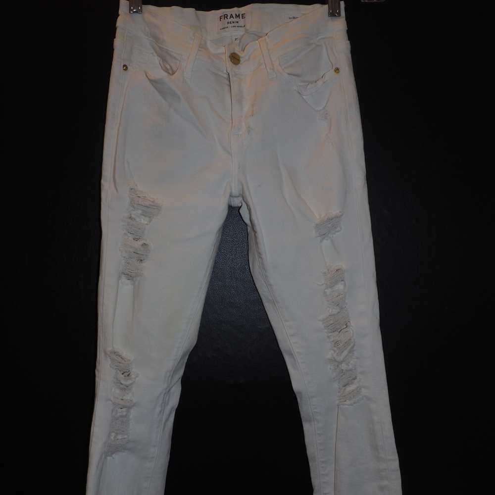 White ripped skinny jeans NEW but with no tags